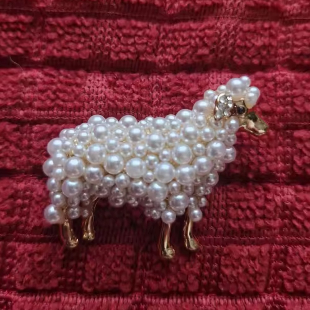 Vintage Pearl Sheep Gray Silver Brooch - Picture 8 of 14